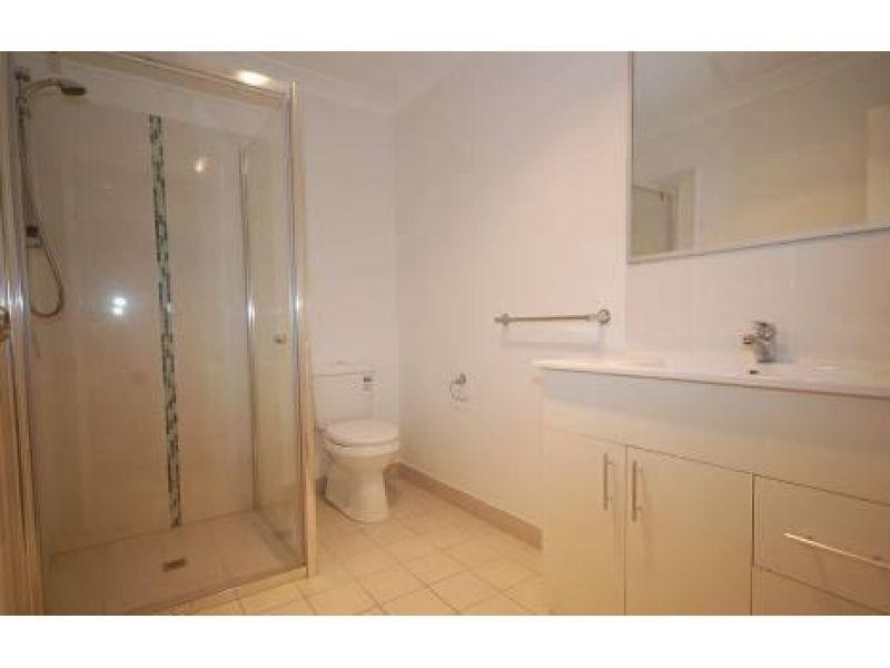 22/11 Portia Street, Kingston QLD 4114