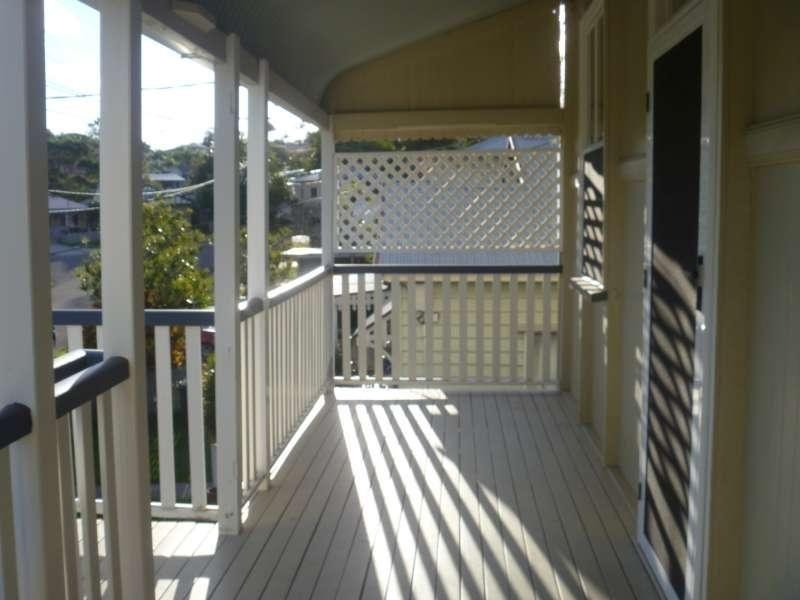 12 Killarney Ave, Manly West QLD 4179