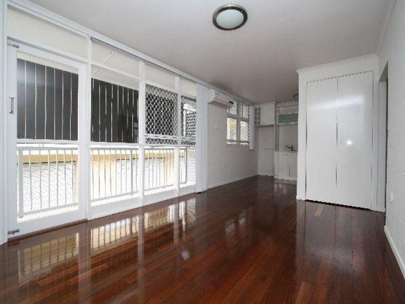 6/115 Kirkland Ave, Coorparoo QLD 4151