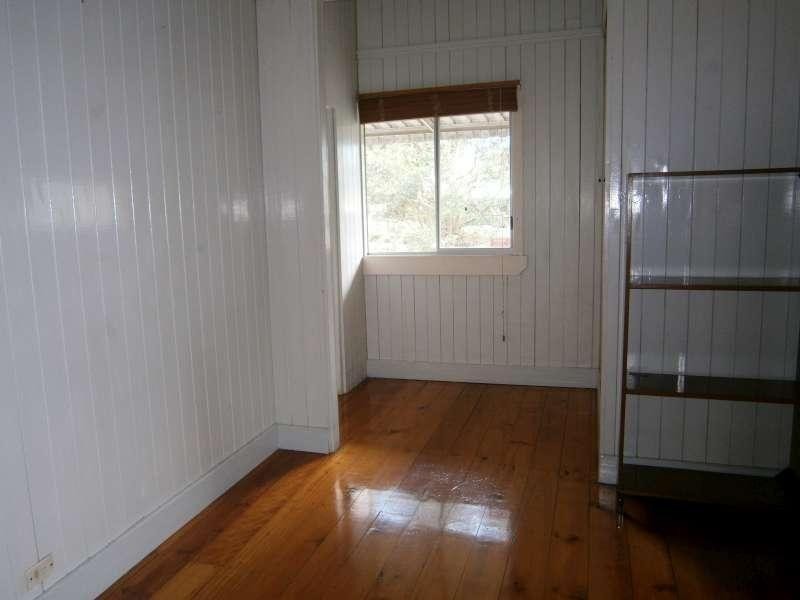 2/15 Wilkins Street, Annerley QLD 4103