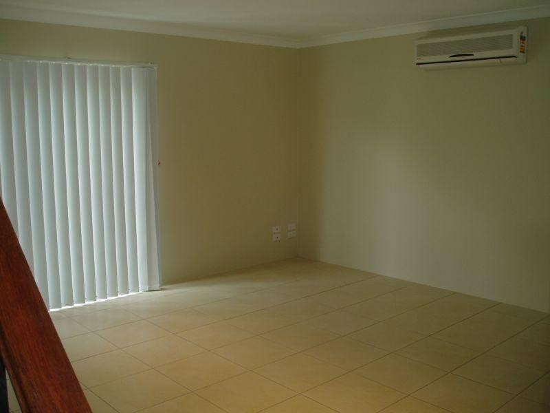 4/126 Logan Street, Eagleby QLD 4207