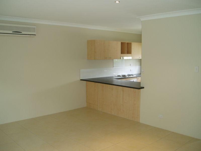 4/126 Logan Street, Eagleby QLD 4207