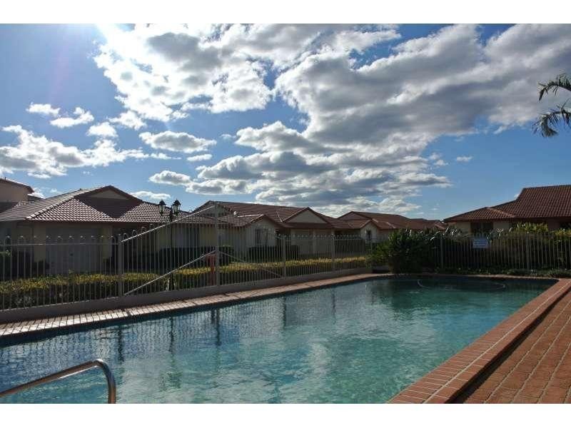 18/144 Meadowlands Road, Carina QLD 4152