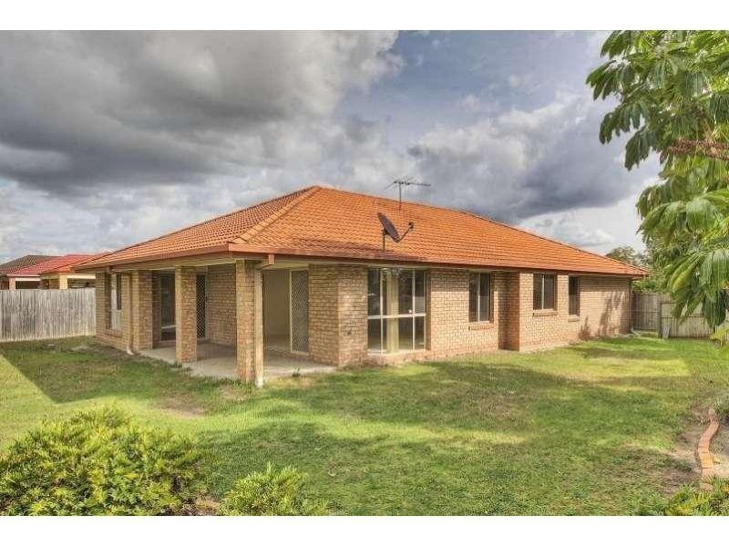 37 Fairway Drive, Meadowbrook QLD 4131