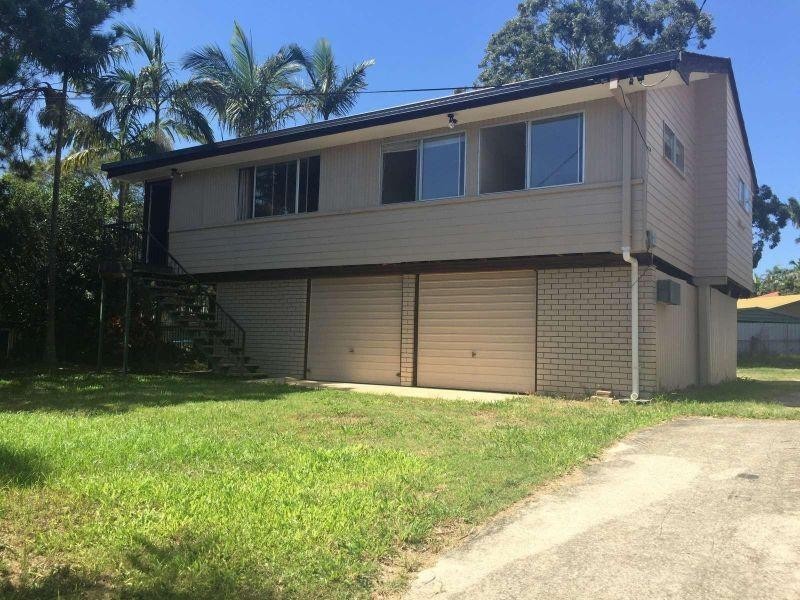 25 Currawong Drive, Birkdale QLD 4159
