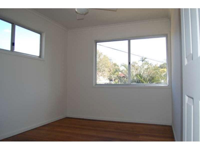 25 Currawong Drive, Birkdale QLD 4159