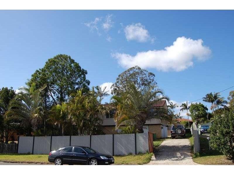 25 Currawong Drive, Birkdale QLD 4159