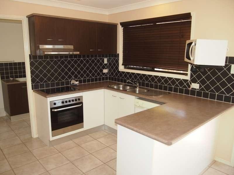 7/7 Nev Close, Wishart QLD 4122