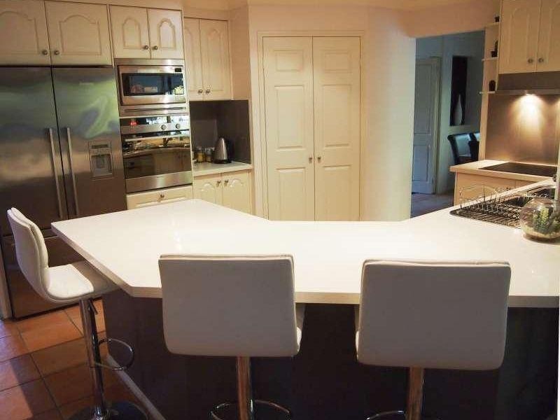 15 Oakley Street, Carindale QLD 4152