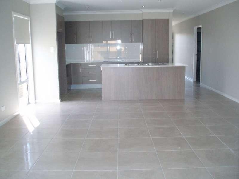 25 Cobblestone Avenue, Logan Reserve QLD 4133