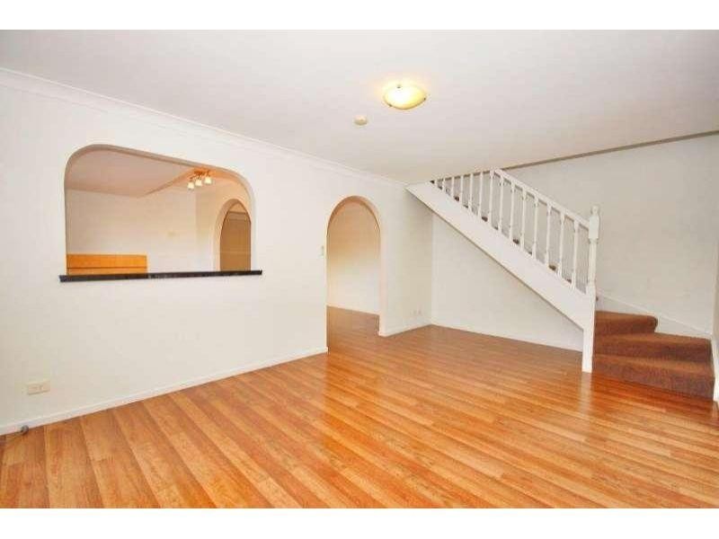 1/17 Grosvenor Street, Balmoral QLD 4171