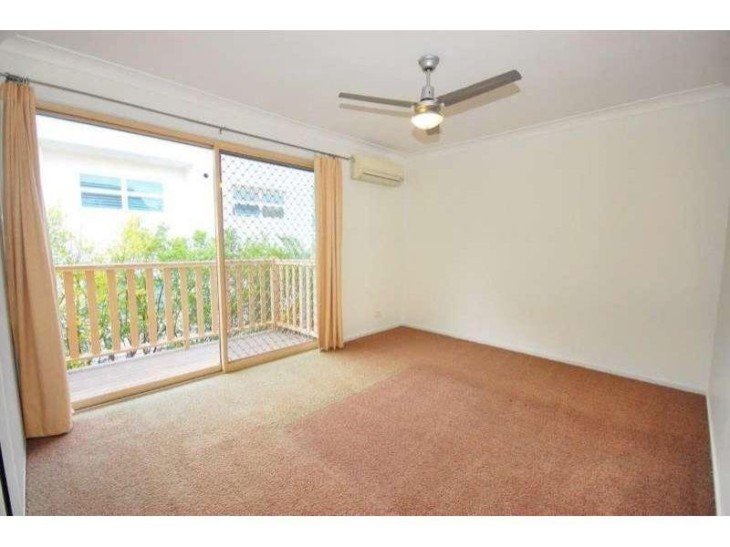 1/17 Grosvenor Street, Balmoral QLD 4171