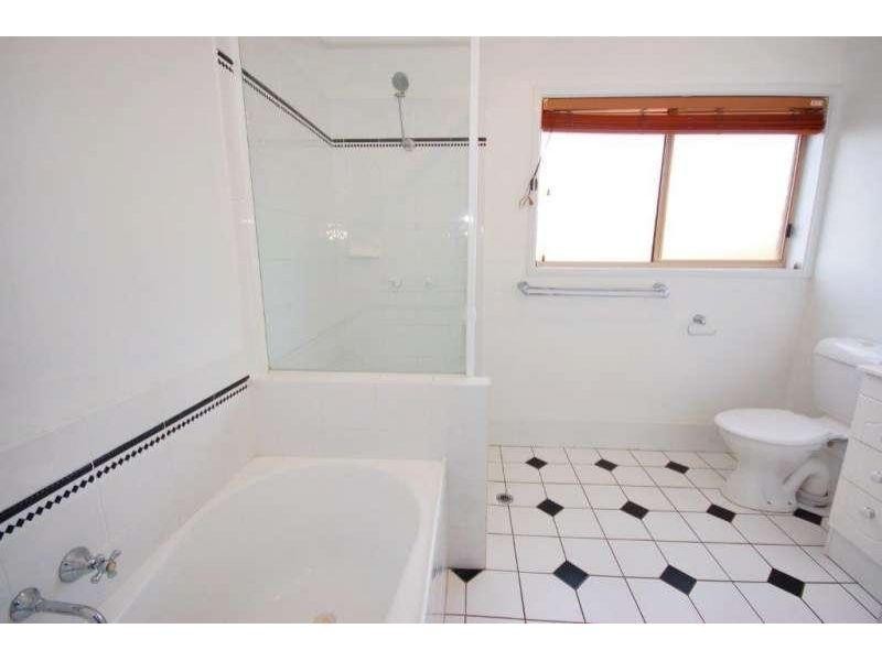 1/17 Grosvenor Street, Balmoral QLD 4171