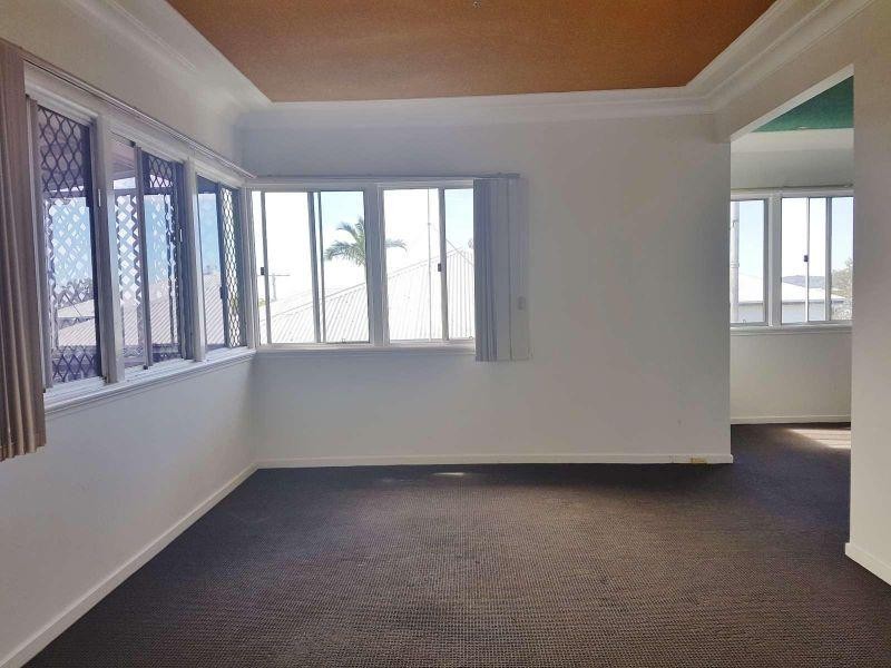 59 Sydney Avenue, Camp Hill QLD 4152