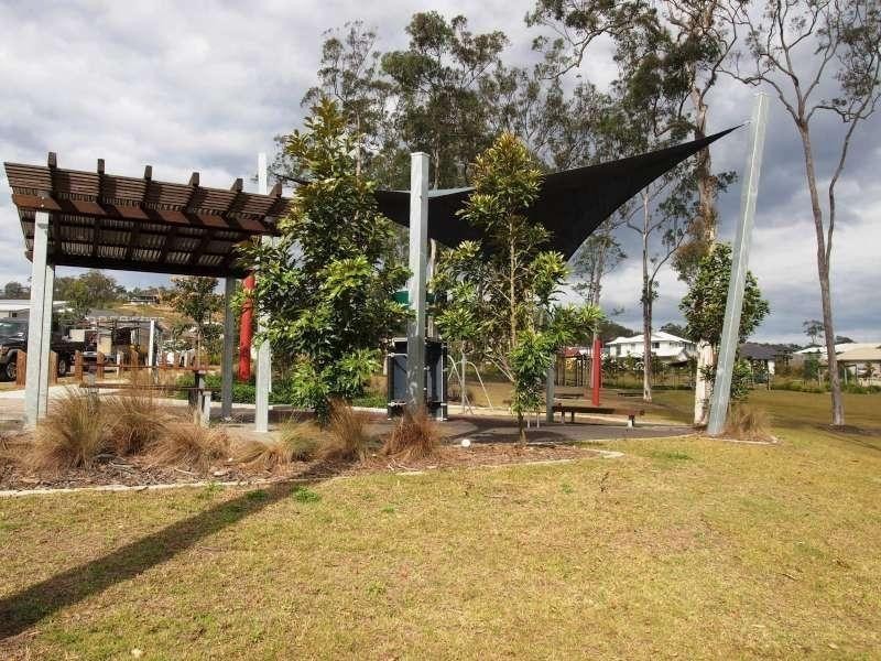 9 Wongabel Close, Waterford QLD 4133