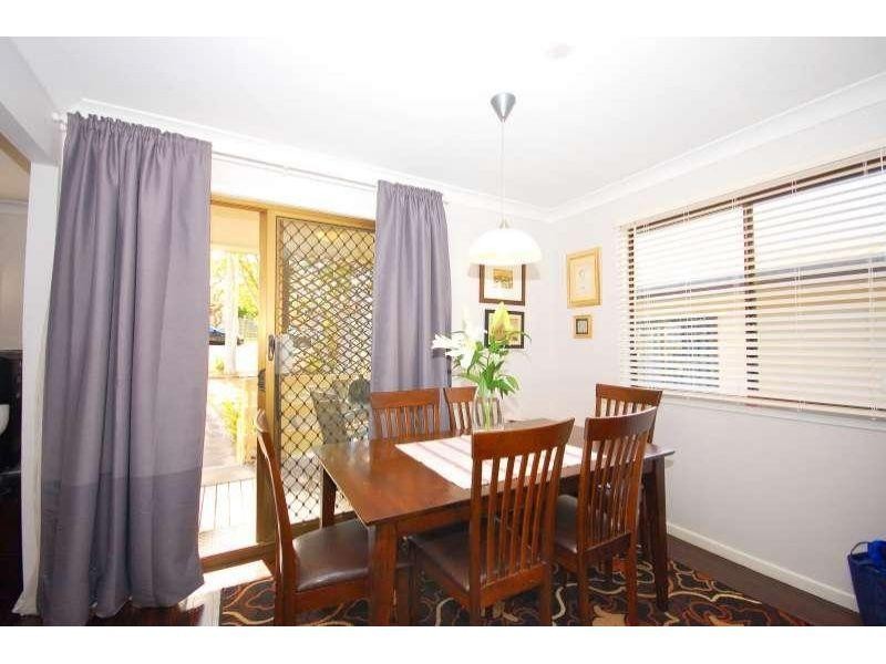 23 Ingleston Street, Wynnum West QLD 4178