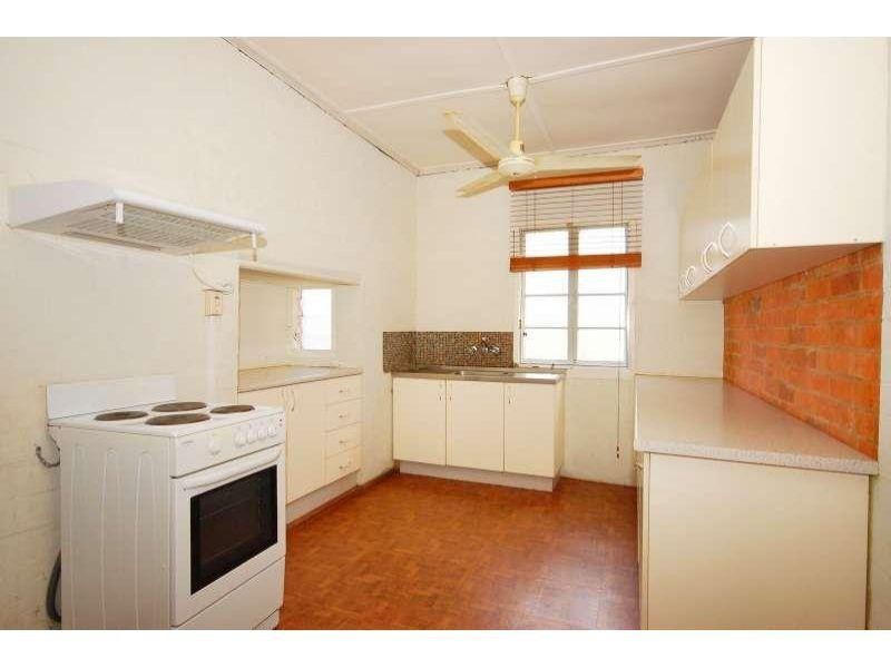 96 Henson Road, Salisbury QLD 4107