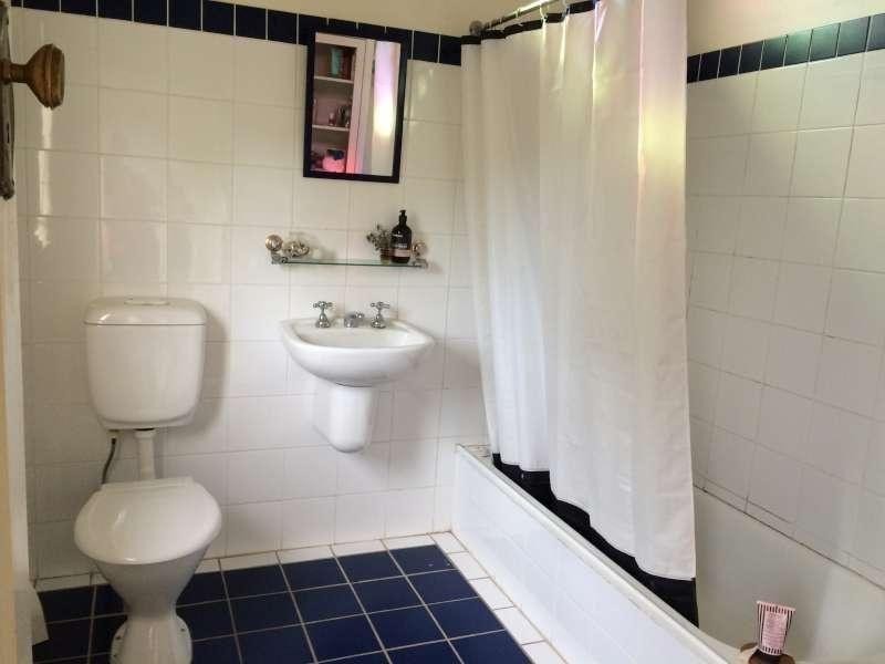 33 Woodrow Drive, Coorparoo QLD 4151