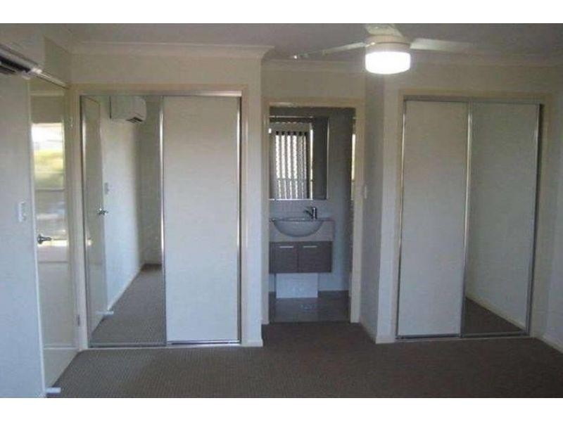 2/56 Gustavson Street, Annerley QLD 4103