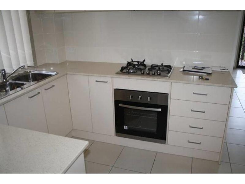 2/56 Gustavson Street, Annerley QLD 4103