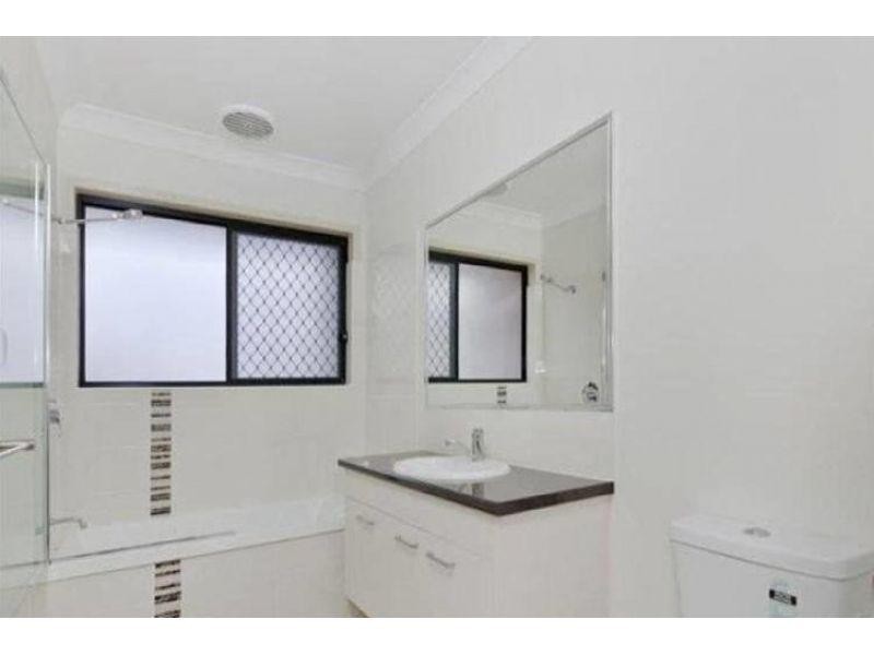 2/56 Gustavson Street, Annerley QLD 4103