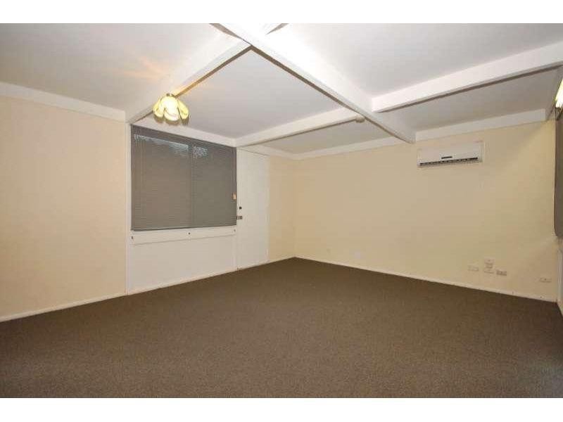 21 Karabil Street, Kingston QLD 4114