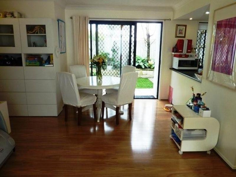 2/59 Jones Road, Carina Heights QLD 4152