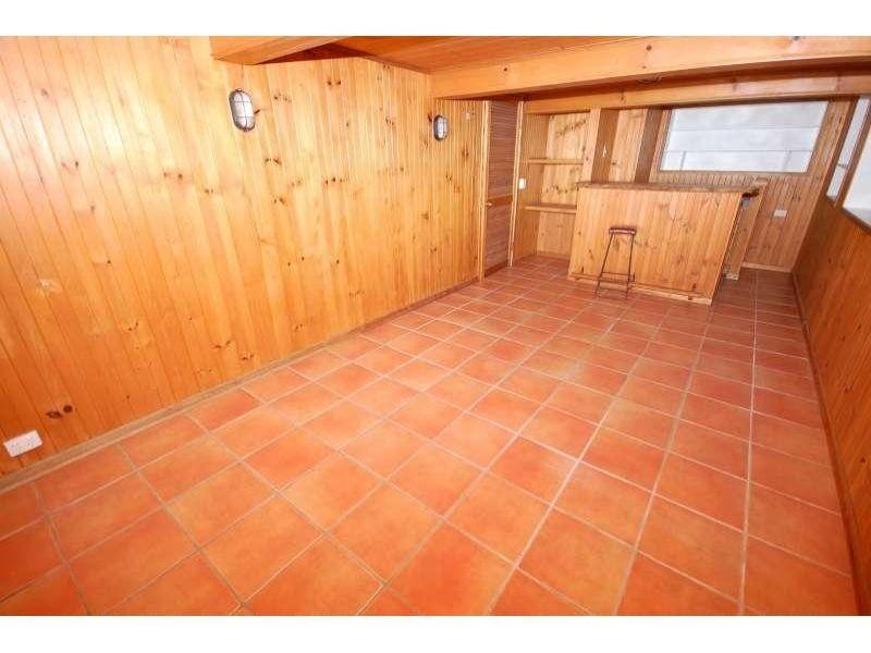 115 Stanton Street, Cannon Hill QLD 4170