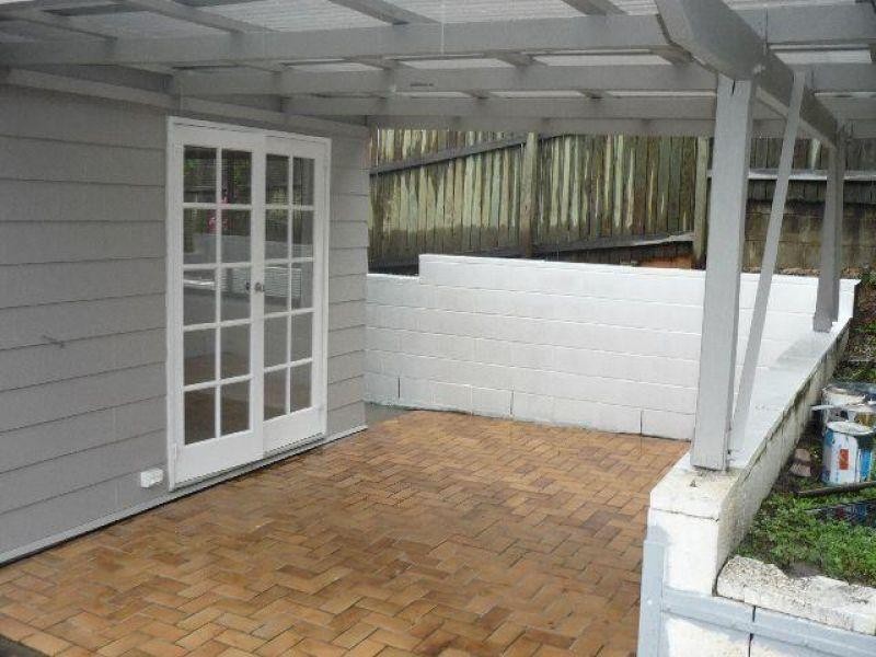 13 Castor Avenue, Coorparoo QLD 4151