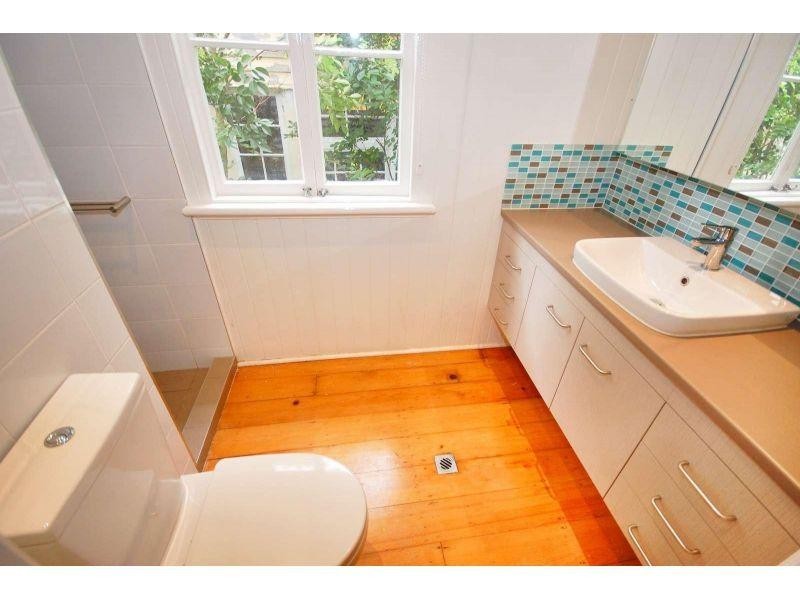 51 Beatrice Street, Hawthorne QLD 4171