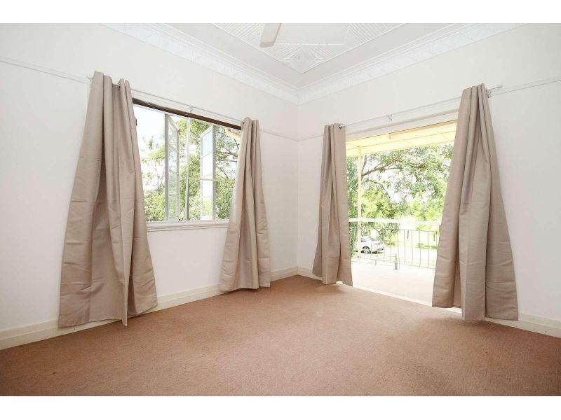 5 Sunbury Street, Buccan QLD 4207