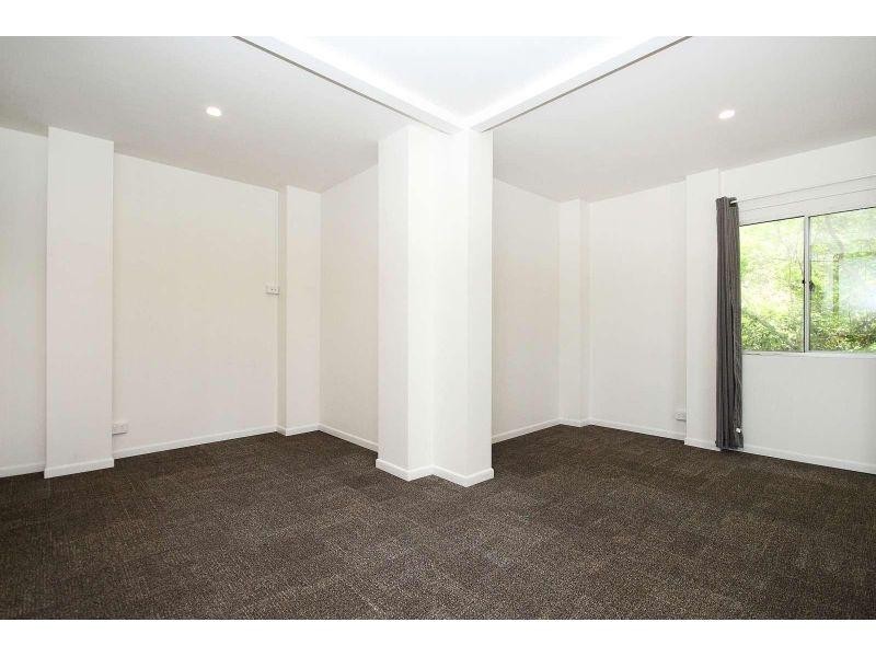 5 Sunbury Street, Buccan QLD 4207