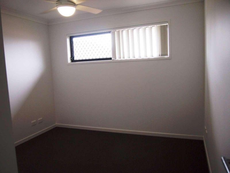 1/34 Bailey Street, Yarrabilba QLD 4207