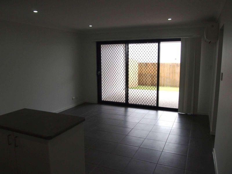 2/34 Bailey Street, Yarrabilba QLD 4207