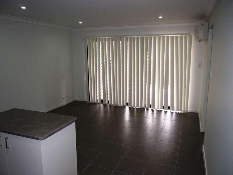 2/34 Bailey Street, Yarrabilba QLD 4207