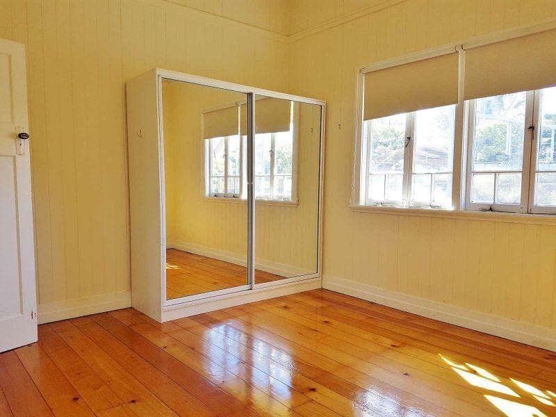 627 Fairfield Road, Yeronga QLD 4104