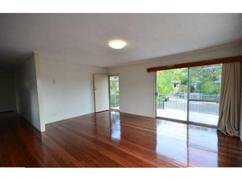 40 Fairlawn Street, Nathan QLD 4111