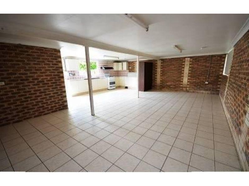 40 Fairlawn Street, Nathan QLD 4111