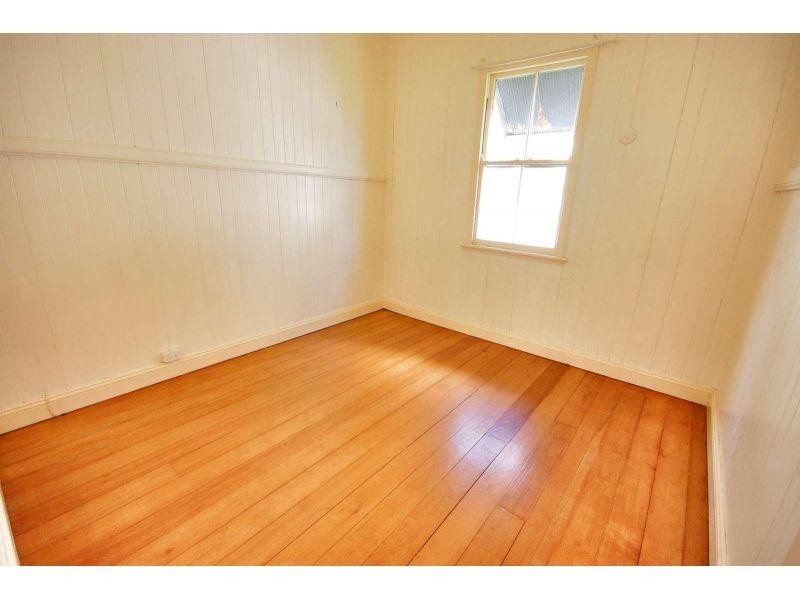 37 Toohey Street, Woolloongabba QLD 4102