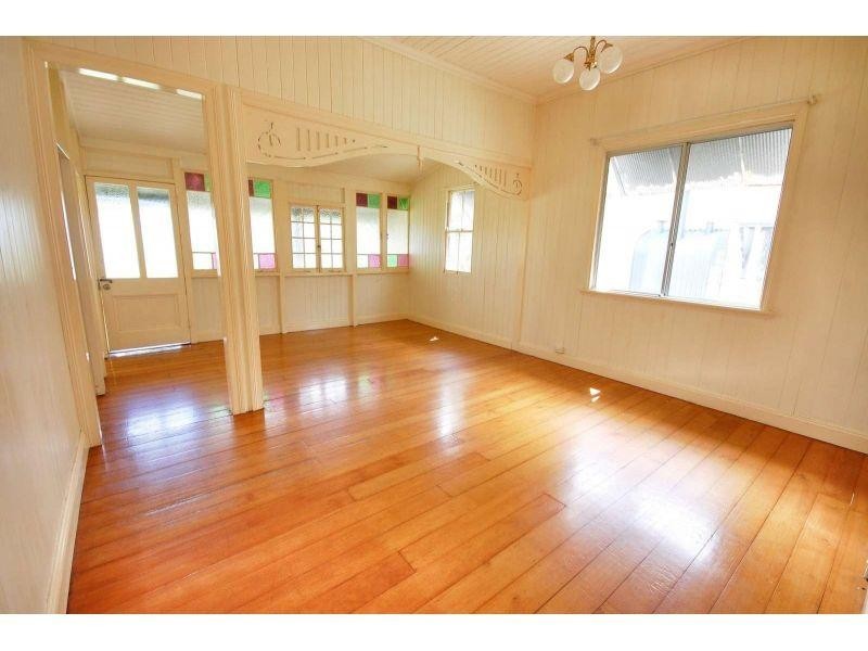 37 Toohey Street, Woolloongabba QLD 4102