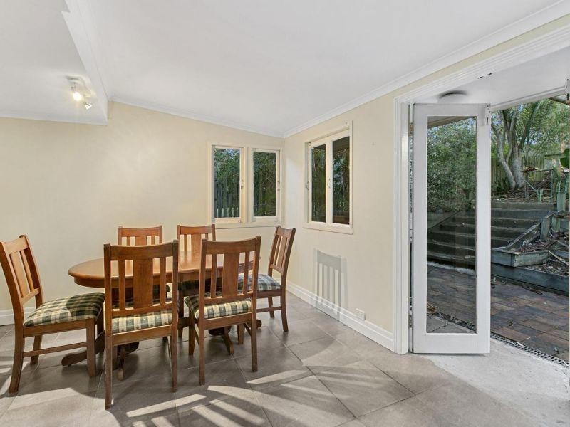 127a Messines Ridge Road, Holland Park West QLD 4121