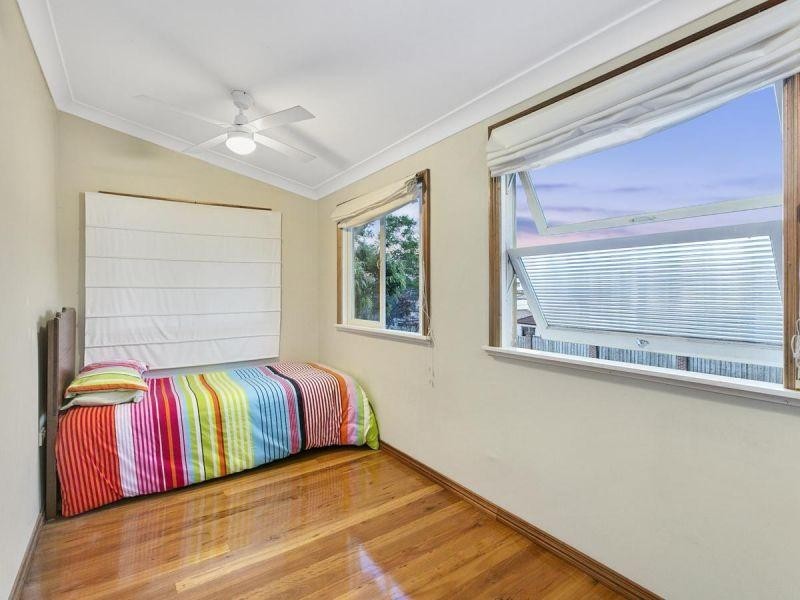 127a Messines Ridge Road, Holland Park West QLD 4121