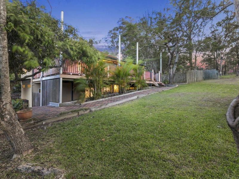 127a Messines Ridge Road, Holland Park West QLD 4121