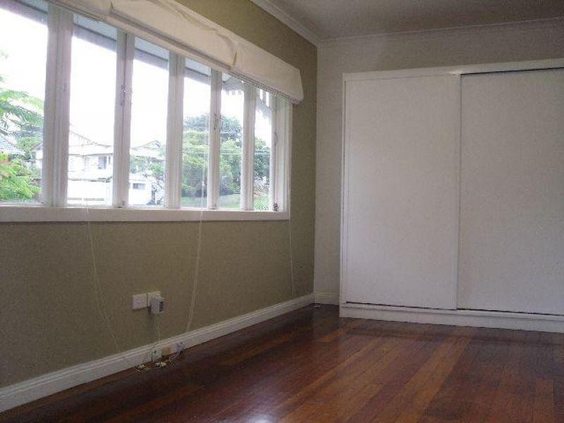 40 Lancaster Street, Coorparoo QLD 4151