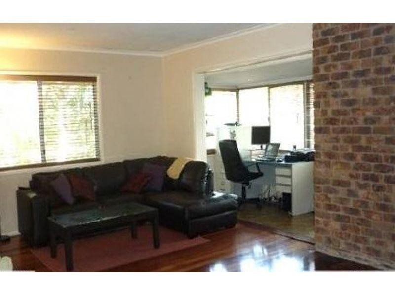 12 Donegal Court, Eagleby QLD 4207