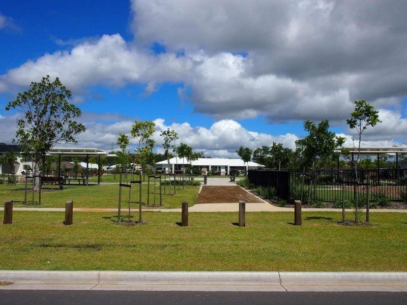 39 Blossom Street, Yarrabilba QLD 4207