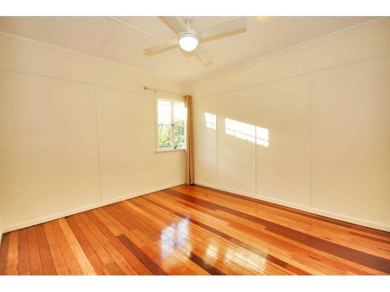 56 Oateson Skyline Drive, Seven Hills QLD 4170