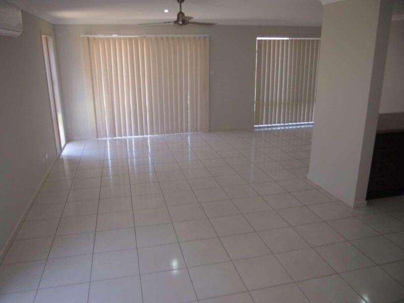 97 Grand Terrace, Waterford QLD 4133