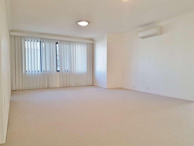 73/1 Celestial Court, Carina QLD 4152