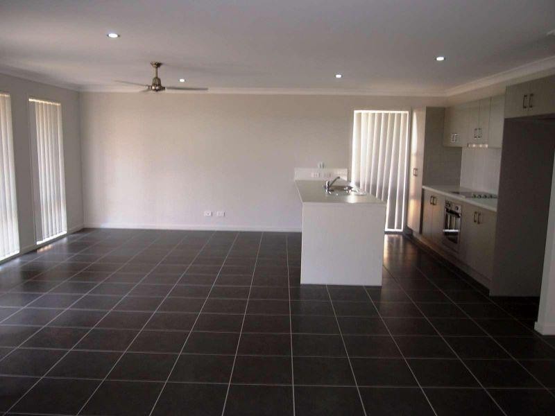 32 Wongabel Close, Waterford QLD 4133